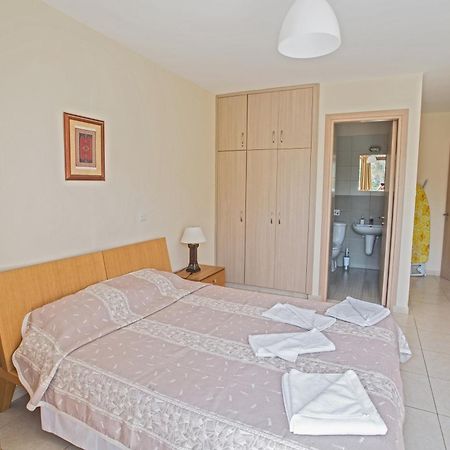 Napiana Apartments Ayia Napa Ruang foto