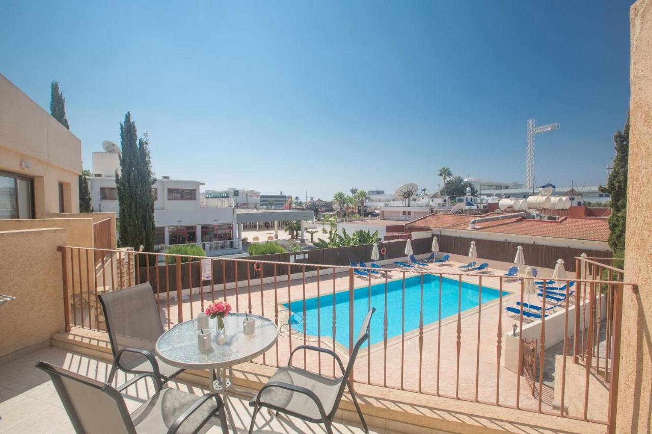 Napiana Apartments Ayia Napa Bagian luar foto
