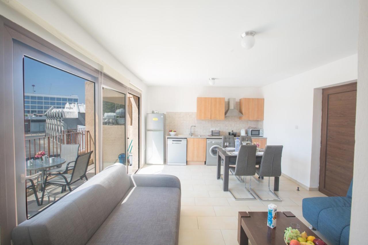 Napiana Apartments Ayia Napa Bagian luar foto