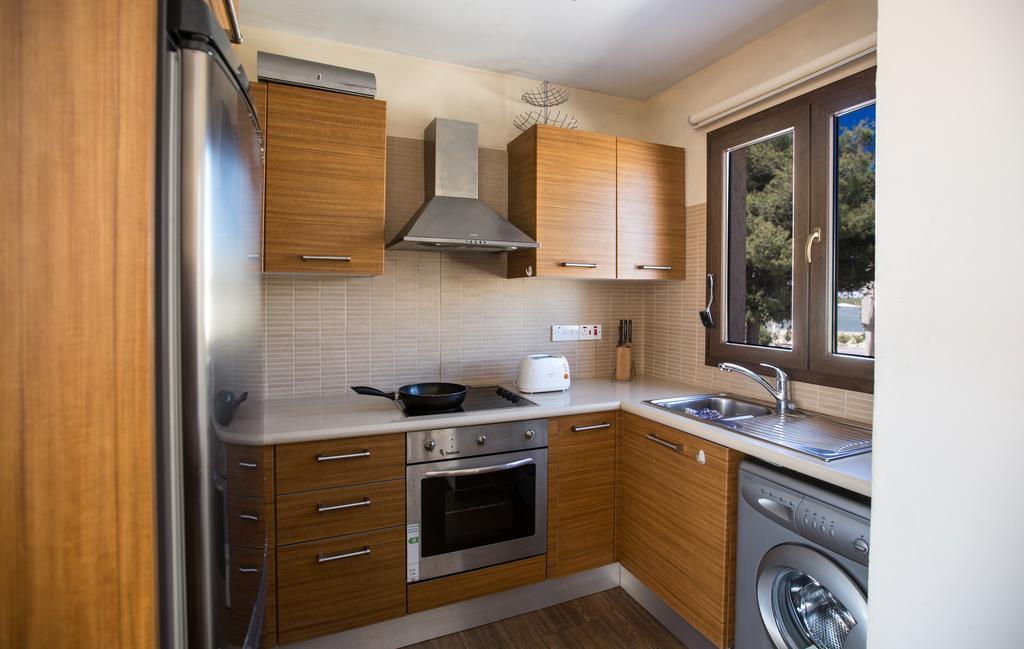 Napiana Apartments Ayia Napa Ruang foto