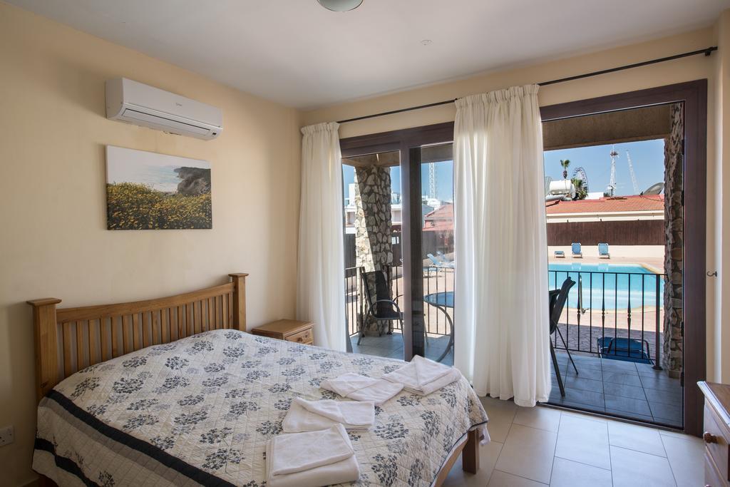Napiana Apartments Ayia Napa Bagian luar foto