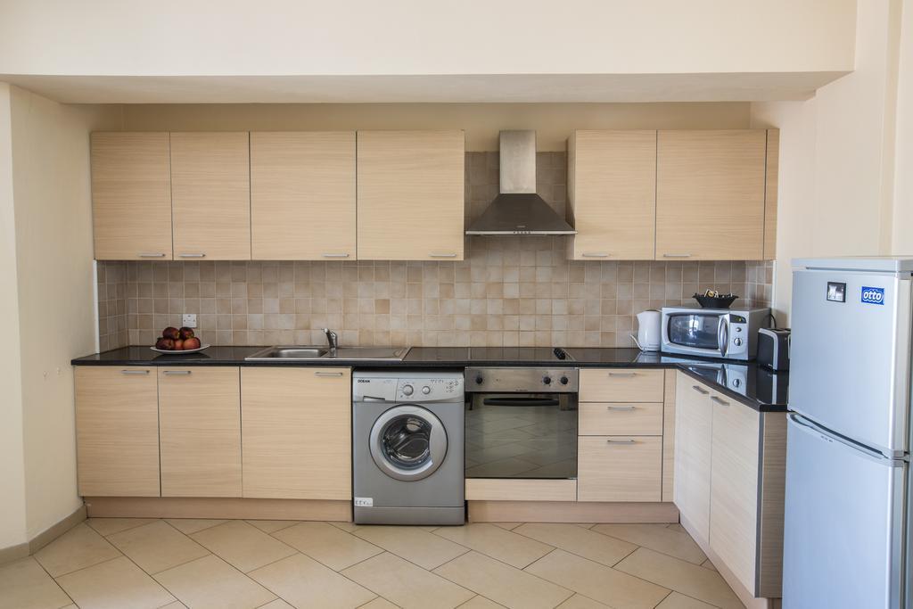 Napiana Apartments Ayia Napa Bagian luar foto